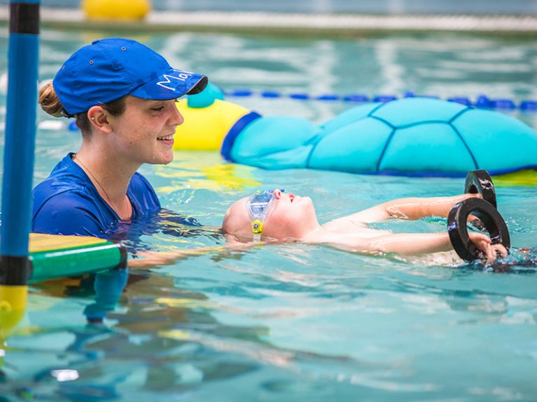 CAMP – Swim Camp | Camps Canada